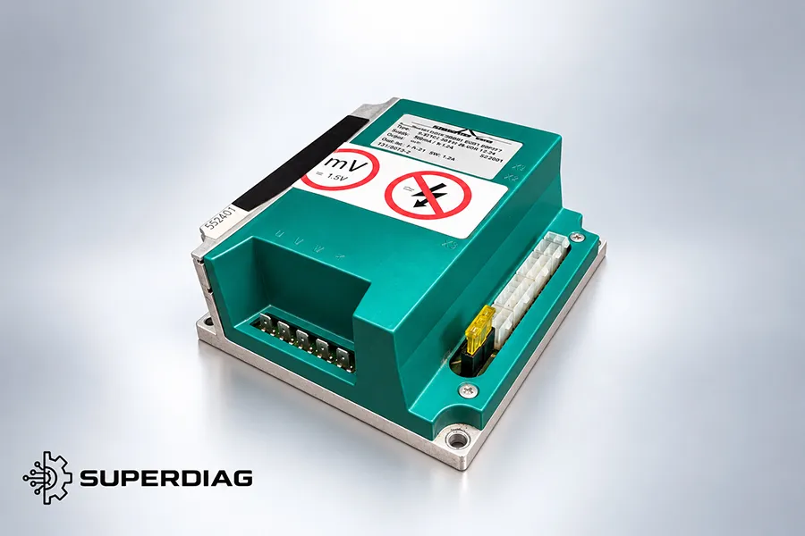 Naprawa sterownika napędu Sauer-Danfoss dACi-LC 24/045 24 V 45 A
